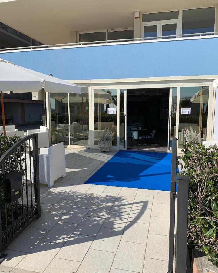 Hotel Croce Del Sud Rimini Exterior foto